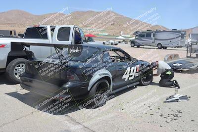 media/May-31-2025-CalClub SCCA (Sat) [[2c1a04e1ee]]/Around the Pits/